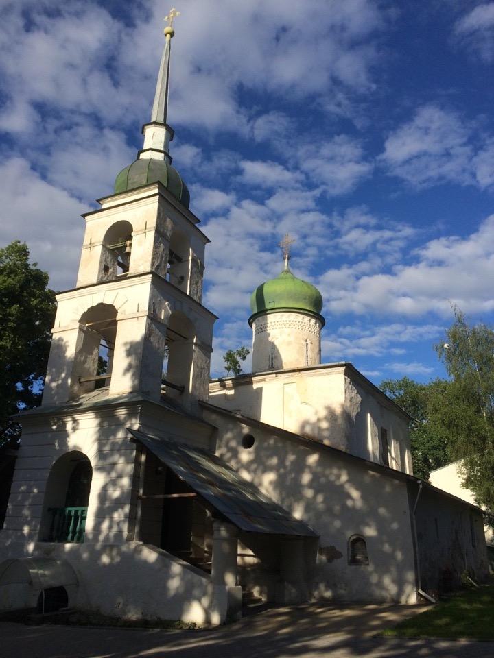 Церковь анастасии узорешительницы октябрьский просп 9 фото